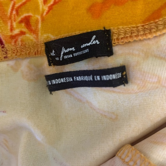 Velvet Floral Bodysuit - Picture 3 of 3